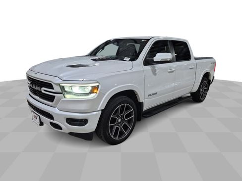 Used 2020 RAM 1500 Laramie AWD/4WD image 1