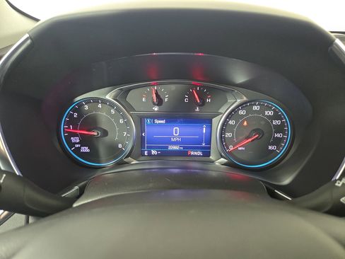 Used 2022 Chevrolet Equinox LS w/ LS Convenience Package image 17