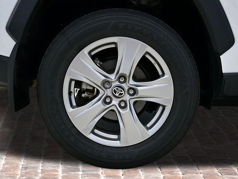 Used 2024 Toyota RAV4 XLE w/ Convenience Package FWD image 36
