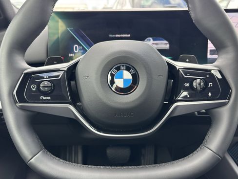 Used 2025 BMW 530i xDrive image 27