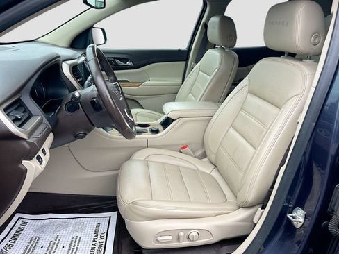 Used 2019 GMC Acadia Denali w/ Technology Package AWD/4WD image 28