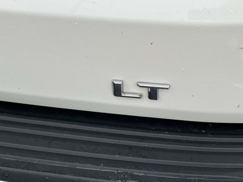 Used 2024 Chevrolet Tahoe LT RWD image 12
