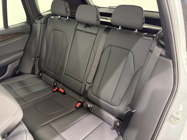 Used 2019 BMW X3 xDrive30i w/ Convenience Package AWD/4WD image 16