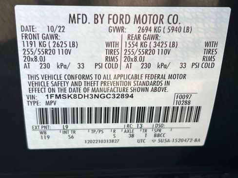 Used 2022 Ford Explorer XLT w/ Equipment Group 202A AWD/4WD image 31