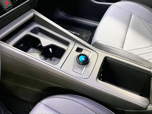 New 2026 Volkswagen Tiguan SE R-Line image 10