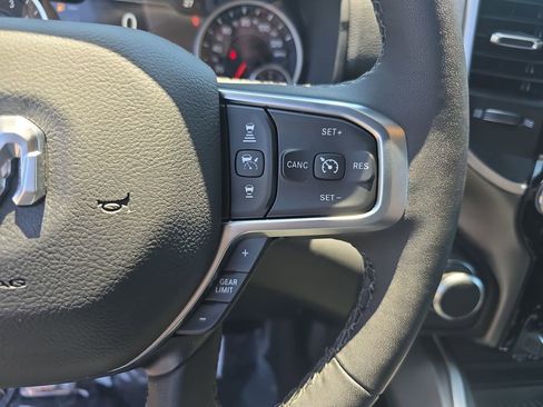 New 2026 RAM 1500 4x4 Crew Cab image 18