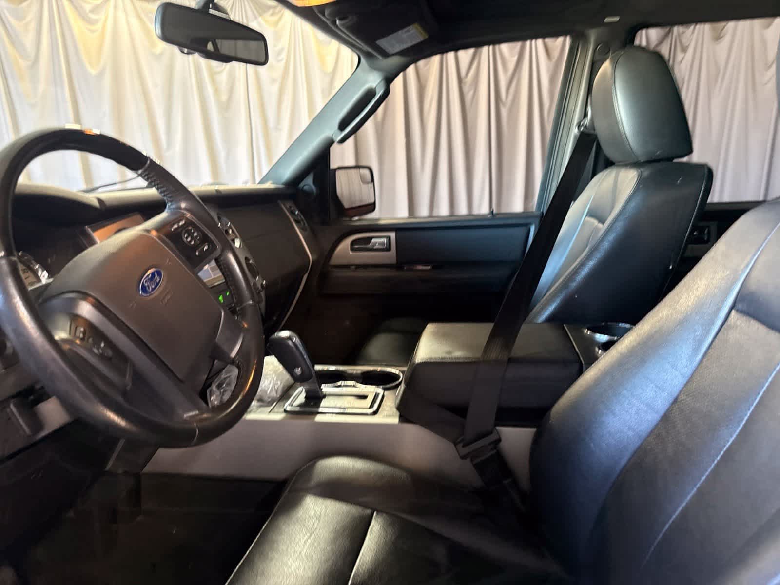 Used 2013 Ford Expedition EL Limited AWD/4WD image 21