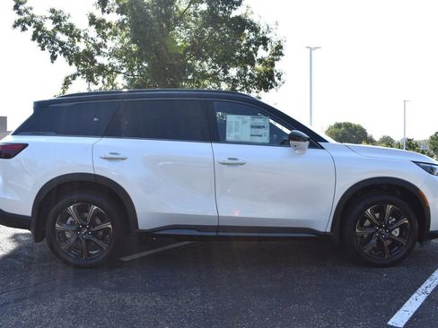 Used 2026 INFINITI QX60 Autograph w/ Dark Cargo Package image 6