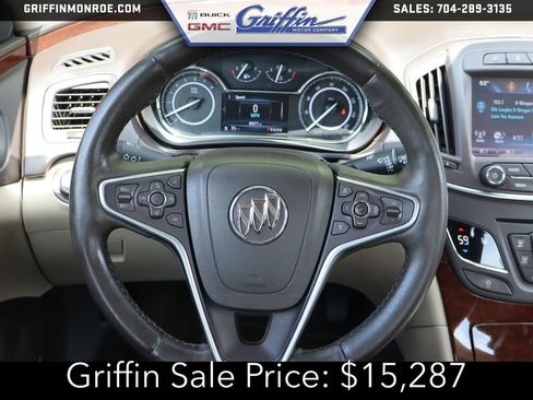 Certified 2017 Buick Regal Premium w/ Driver Confidence Package #1 FWD image 23