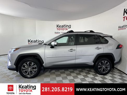 Certified 2024 Toyota RAV4 XLE Premium AWD/4WD image 9
