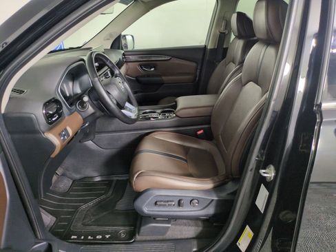 Certified 2024 Honda Pilot Elite image 12
