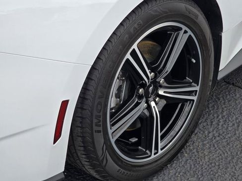 Used 2024 Ford Mustang Premium image 7