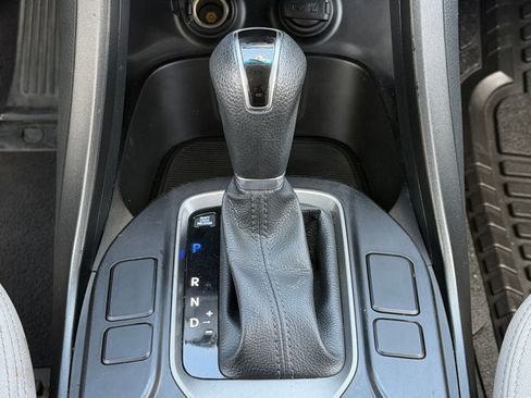 Used 2018 Hyundai Santa Fe Sport FWD image 16