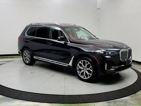 Used 2019 BMW X7 xDrive40i w/ Premium Package AWD/4WD image 2