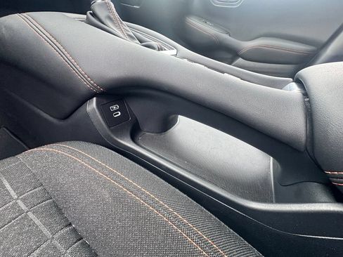 Used 2024 Honda HR-V Sport image 17
