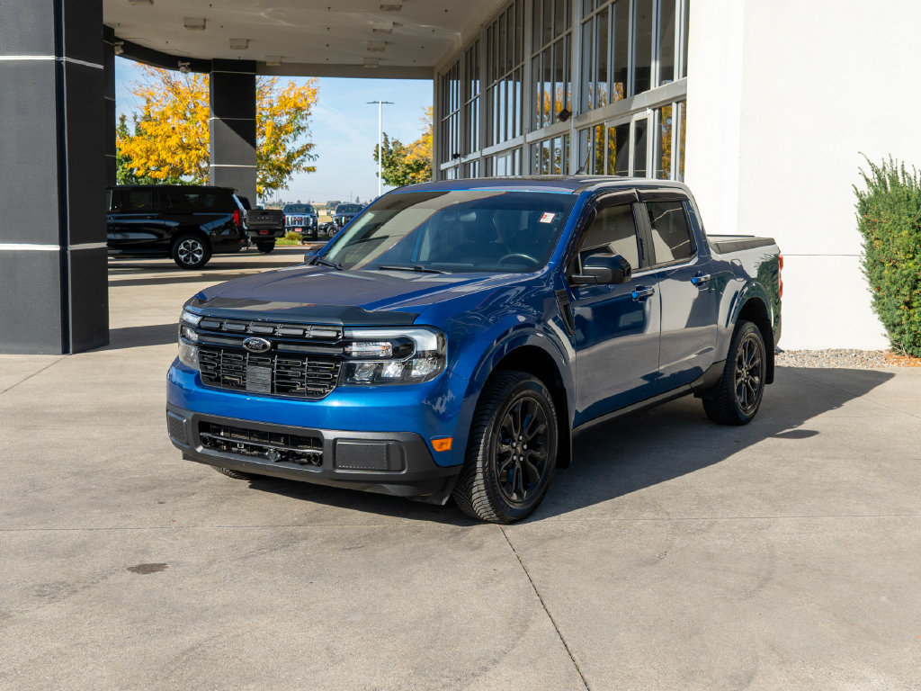 Used 2023 Ford Maverick Lariat w/ Lariat Luxury Package FWD image 3