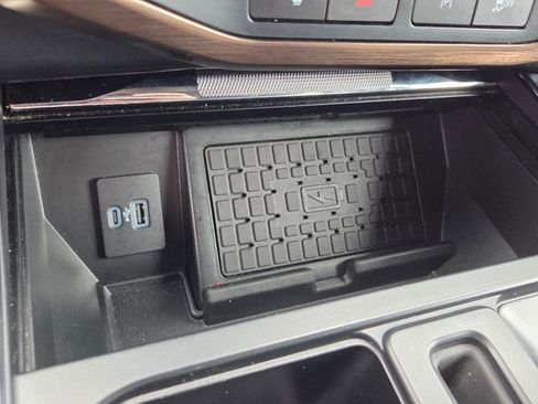 Certified 2023 Ford F150 Lightning Lariat image 22