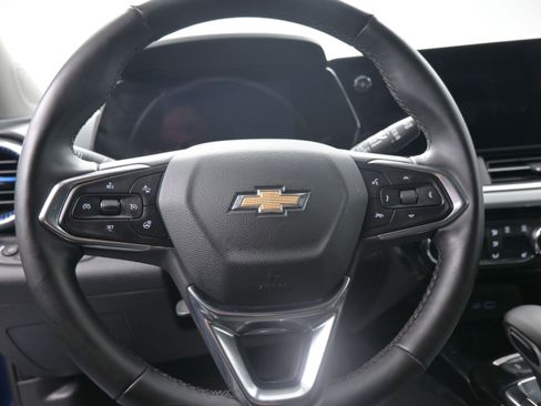 Certified 2024 Chevrolet Trax LT w/ Driver Confidence Package image 14