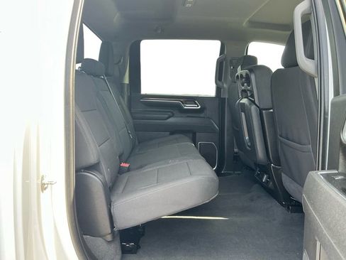Used 2025 Chevrolet Silverado 2500 LT AWD/4WD image 23