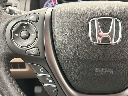 Used 2017 Honda Ridgeline RTL-T image 19