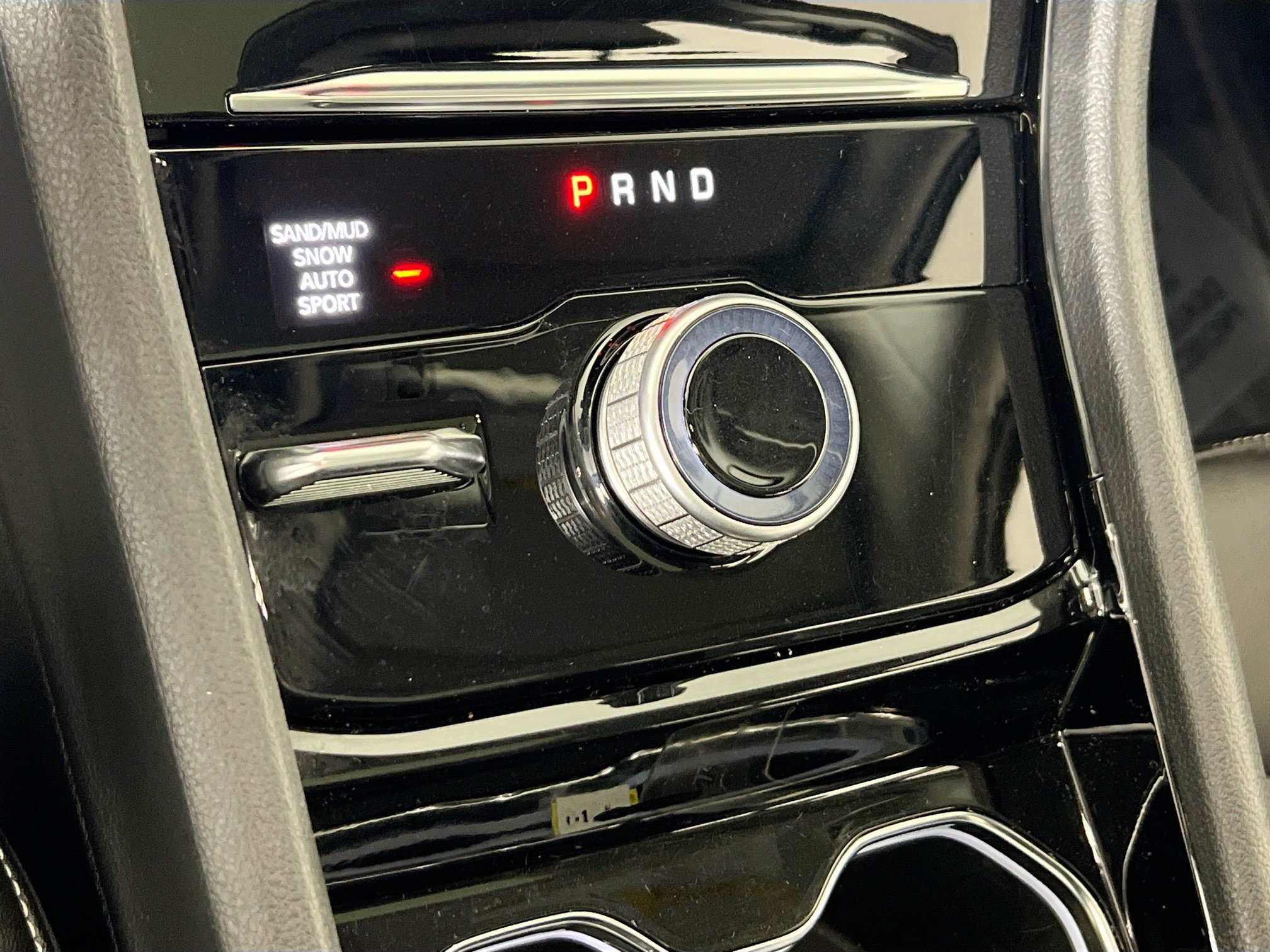 Used 2023 Jeep Grand Cherokee Limited AWD/4WD image 17