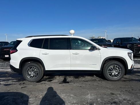 New 2026 GMC Acadia Elevation FWD image 11