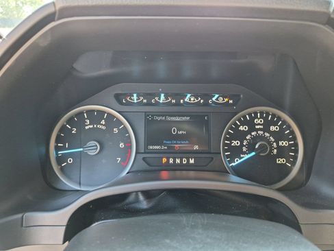 Used 2018 Ford F150 XLT w/ Equipment Group 302A Luxury RWD image 11