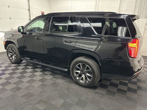 Used 2022 Chevrolet Tahoe Z71 w/ Luxury Package image 6