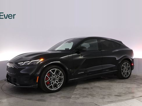 Used 2025 Ford Mustang Mach-E GT AWD/4WD image 18