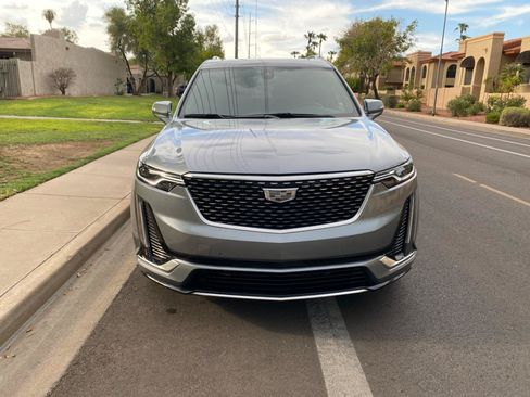Used 2024 Cadillac XT6 Premium Luxury AWD/4WD image 3