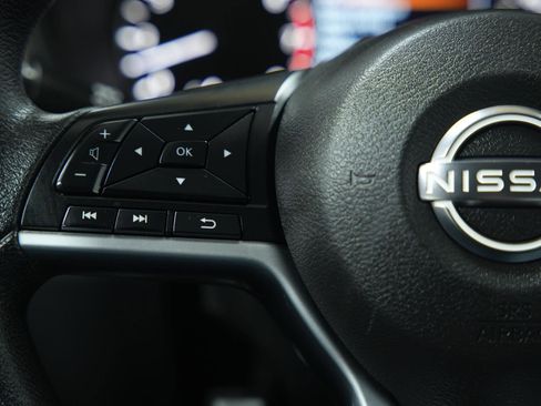 Used 2024 Nissan Altima 2.5 SV image 31