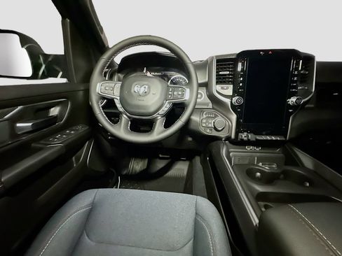 New 2026 RAM 1500 Big Horn AWD/4WD image 29