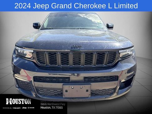 Used 2024 Jeep Grand Cherokee L Limited w/ Black Appearance Package RWD image 4
