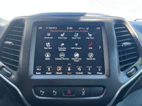 Used 2019 Jeep Cherokee Trailhawk AWD/4WD image 32