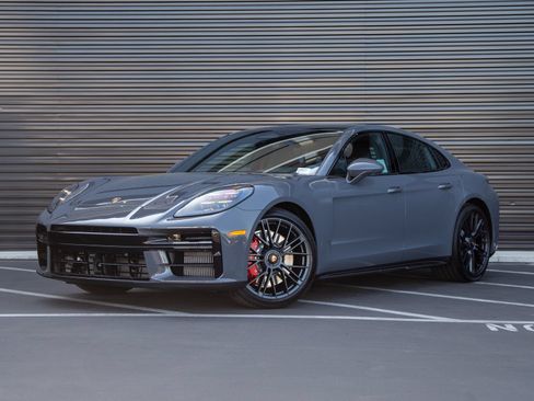 New 2026 Porsche Panamera GTS AWD/4WD image 1