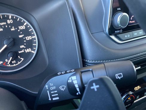 Certified 2023 Nissan Rogue SV AWD/4WD image 35