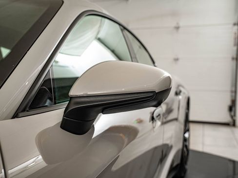 Certified 2022 Porsche Taycan image 12