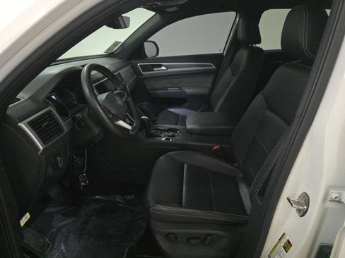 Used 2021 Volkswagen Atlas Cross Sport SE w/ Panoramic Sunroof Package AWD/4WD image 11