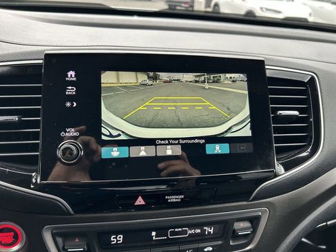 Certified 2022 Honda Passport TrailSport image 17