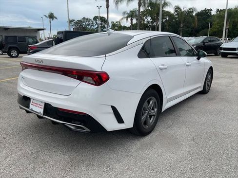 Used 2022 Kia K5 LXS FWD image 13