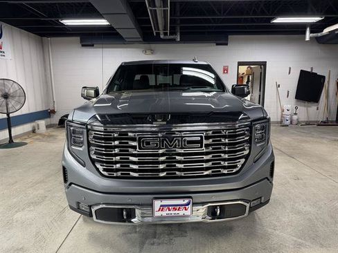Certified 2023 GMC Sierra 1500 Denali w/ Technology Package AWD/4WD image 2