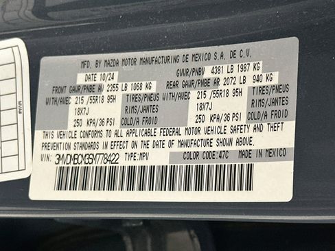 Used 2025 MAZDA CX-30 AWD 2.5 S w/ Preferred Package image 12
