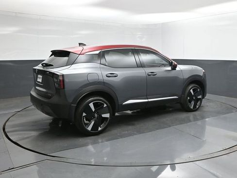 New 2026 Nissan Kicks SR image 15