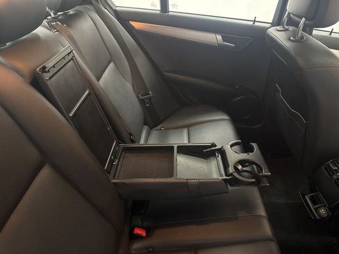 Used 2013 Mercedes-Benz C 300 4MATIC Sedan image 17