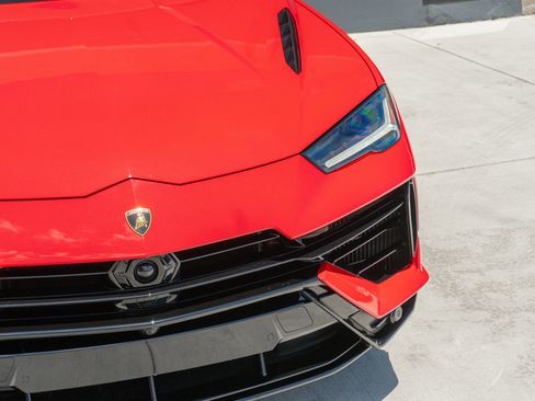 Used 2024 Lamborghini Urus S AWD/4WD image 29