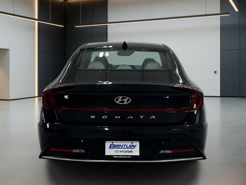 Certified 2023 Hyundai Sonata SE FWD image 6
