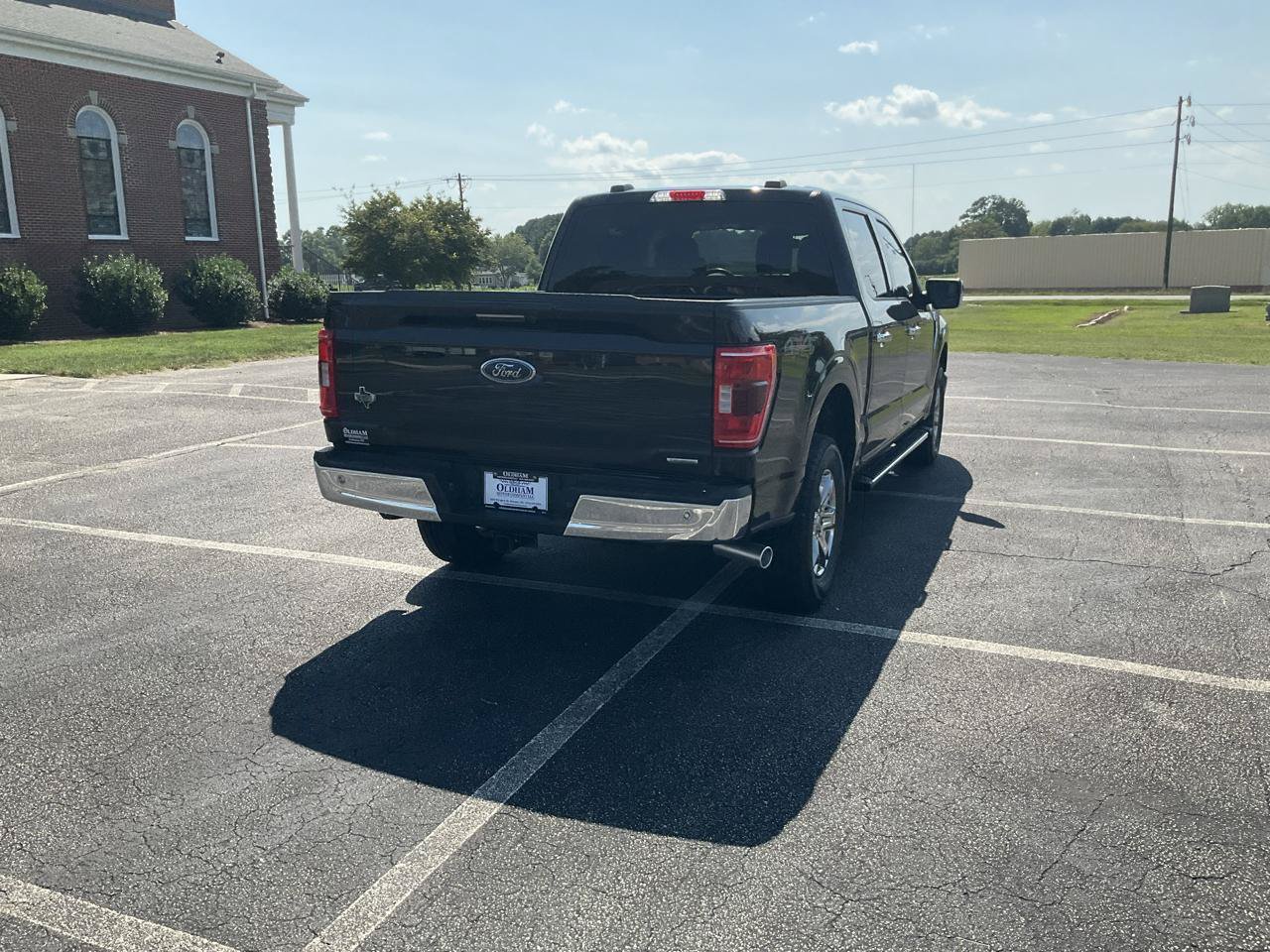 Used 2021 Ford F150 XLT w/ Equipment Group 302A High AWD/4WD image 9