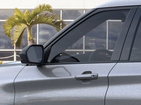 New 2026 Ford Explorer Active RWD image 20