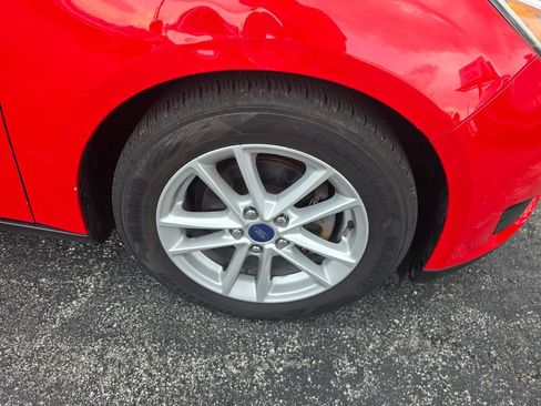 Used 2016 Ford Focus SE FWD image 31