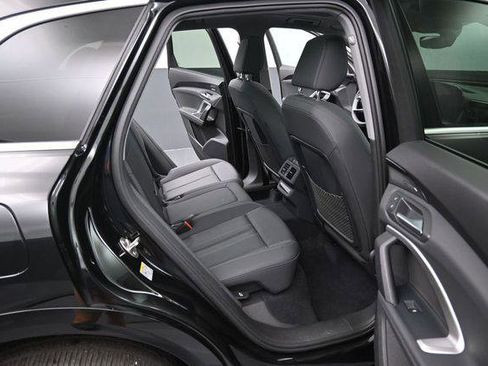 Certified 2025 Audi Q5 Premium w/ Premium Plus AWD/4WD image 34